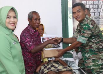 HUT Ke 79 TNI, Kodim 0412 Lampura Gela Bhakti Sosial