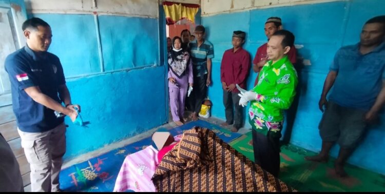 Warga Desa Bumi Restu Lampura Geger Penemuan Pria Gantung Diri Di Pohon Akasia