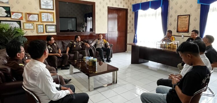 Tuntaskan Tindak Pidana Di Lampura, Kejari Datangi Polres Lampung Utara