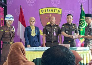 Kejari Mesuji Terima Pengembalian Kerugian Negara Kasus Dugaan Korupsi Muamar