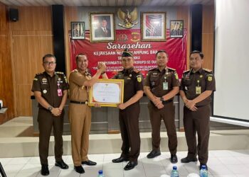 Kajari Lambar Sabet Dua Penghargaan Sekaligus