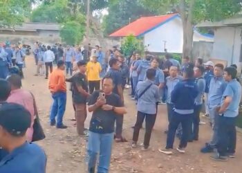 Ratusan Tenaga Honorer BBWSMS Gelar Aksi Demo di Metro