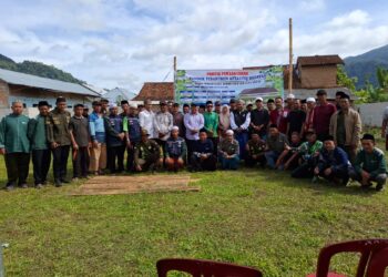 Ketua DPRD Lambar, Hadiri Peletakan Batu Pertama Ponpes Taufiq Hidayah