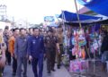 Pantau Ketersediaan Bahan Pokok Selama Ramadan, Bupati Pringsewu Tinjau Pasar Banyumas