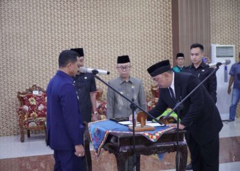 Bupati Pringsewu Lantik Andi Purwanto Sebagai Penjabat Sekretaris Daerah