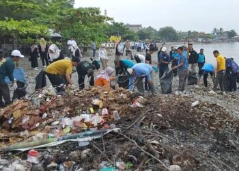 Bupati Tanggamus Gaungkan Peduli Lingkungan demi Bumi Lebih Bersih
