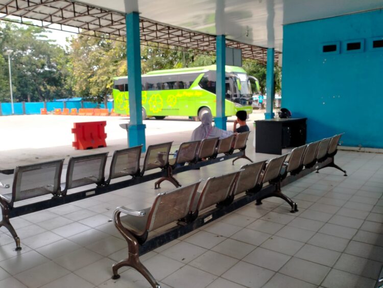 10 Hari Jelang Lebaran, Terminal Mulyojati Metro Masih Sepi Penumpang