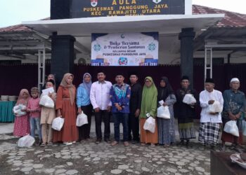 Gelar Bukber, Puskesmas Panggung Jaya Beri Tali Asih Kepada Lansia dan Anak Yatim