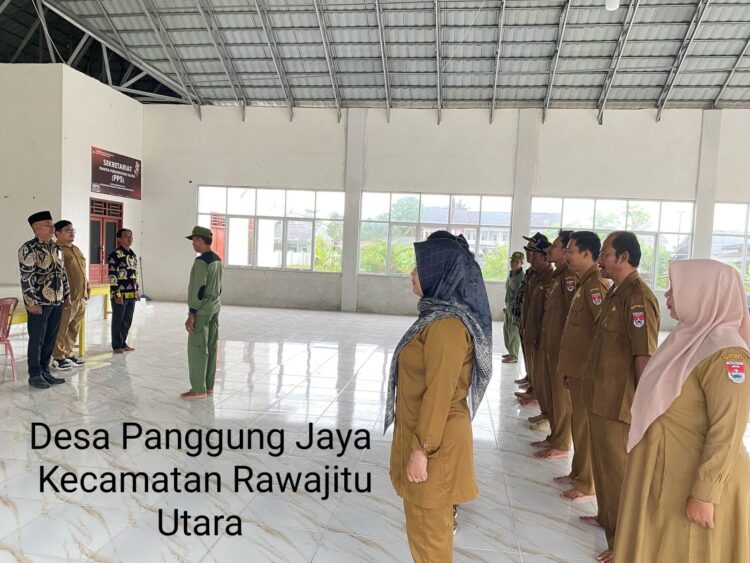 Tingkatkan Pembinaan, Kedisiplinan di Desa, Jajaran Kecamatan RJU Pimpin Apel Serentak