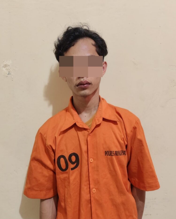 Pura-Pura Titip Dagangan, Pria Ini Curi HP Pedagang Kue di Pasar Pringsewu