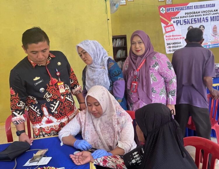 Tingkatkan Pelayanan, Puskesmas Kalibalangan Laksanakan Puskesmas Mider Di Desa Kembang Gading