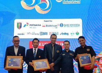 Moment Puncak HPN dan HUT PWI Lampung, PWI Mesuji Diganjar Penghargaan Ini