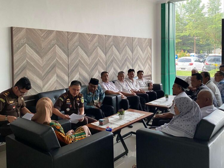 Penyidik Kejari Pringsewu Selamatkan Rp426 Juta Terhadap Dugaan Tindak Pidana Korupsi Kegiatan Bimtek Aparatur Desa Tahun 2024