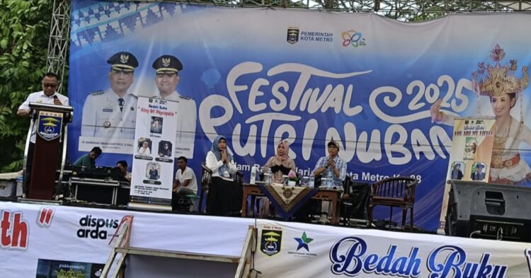 Perkuat Budaya Literasi di Kota Metro, Dispusarda Bedah Buku Bersama Pelajar dan Mahasiswa