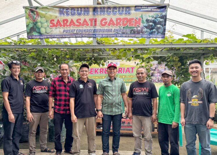 Bupati Lampung Barat Kunjungi Sekretariat ASPAI DPD Pringsewu, Sampaikan Apresiasi dan Ketertarikan Budidaya Anggur