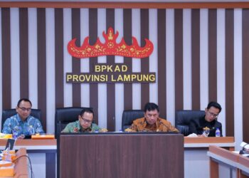 Pemkab Pringsewu Ikuti Rapat Evaluasi Ranperda Pertanggungjawaban APBD 2024 di BPKAD Provinsi Lampung