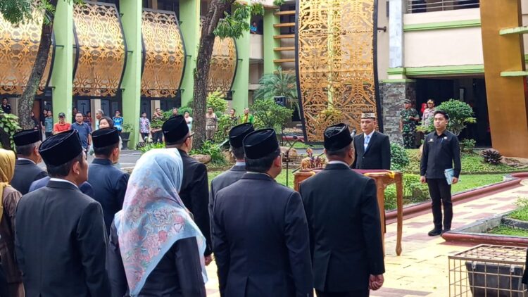 Rolling 18 Pejabat Tinggi Pratama, Walikota Metro Ingatkan Jaga Profesionalisme dengan Semangat Pelayanan