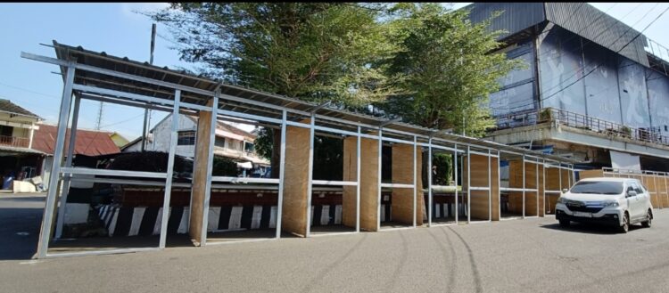 Tolak TPS , Pedagang Pasar Dekon, Minta Di Relokasi Ke Exs Ramayana Kotabumi 