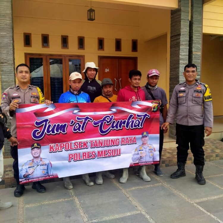 Polsek Tanjung Raya, Gelar Kegiatan “Jum’at Curhat” Bersama Warga