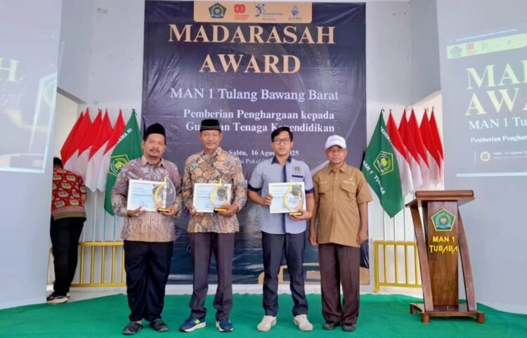 7 Tahun Dianggap Layak, MAN 1 Tubaba Berikan PWI Penghargaan