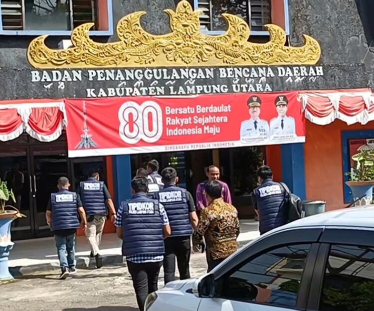 Waduh….Unit Tipidkor Polres Lampura Geledah Kantor BPBD Kotabumi