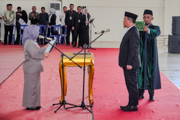 Elfianah Lantik Budiman Jaya Sebagai Sekda Mesuji