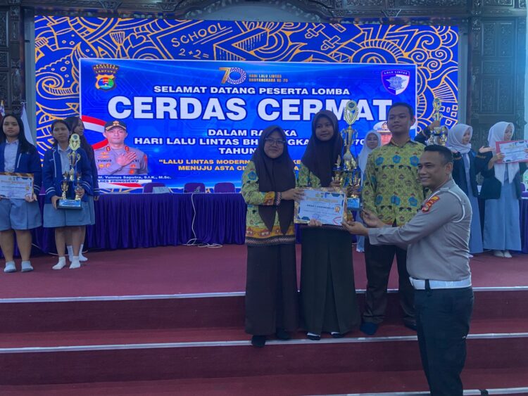 SMAN 1 Gadingrejo Juara Lomba Cerdas Cermat Lalu Lintas Satlantas Pringsewu