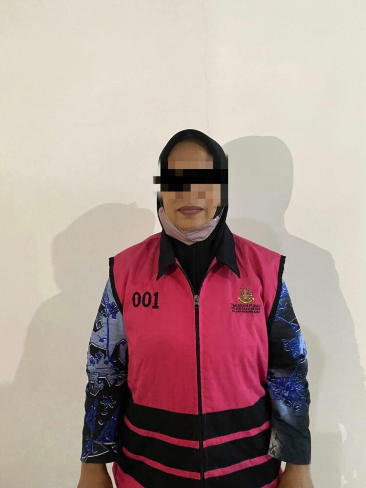 Mantan Kabid DPPKB Autina Ditahan