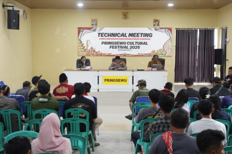 44 Tim Ramaikan Lomba Kuda Kepang dan Reog di Pringsewu Cultural Festival 2025