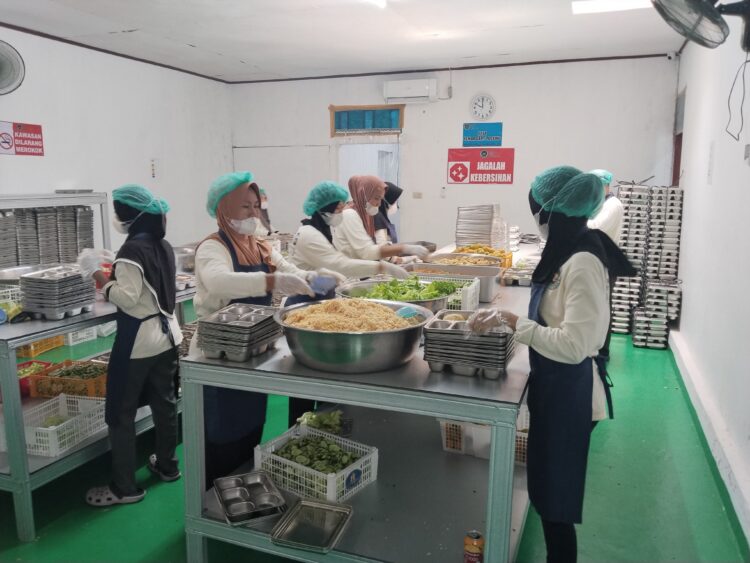 Program MBG Bikin Hidup Berubah, Warga Pringsewu Kini Punya Penghasilan Tetap
