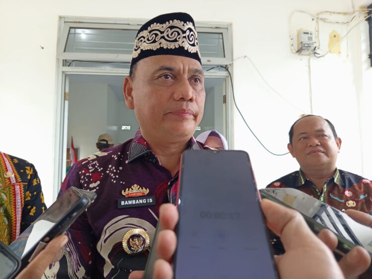 Kabar Gembira, 1.085 RT dan RW di Metro Bakal Terima Seragam Baru