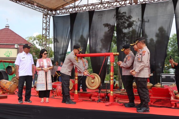 Kapolres Pringsewu Resmi Buka Pringsewu Cultural Festival 2025: Meriahkan Hari Kebudayaan Nasional