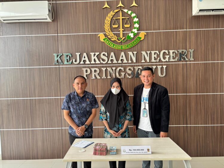 Kejari Pringsewu Terima Lagi Titipan Uang Korupsi Bimtek Aparatur Desa 2024, Total Capai Rp1 Miliar