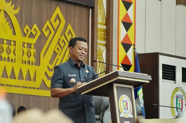 Bupati Pringsewu Tanggapi Pemandangan Umum Fraksi DPRD Terkait Ranperda APBD 2026