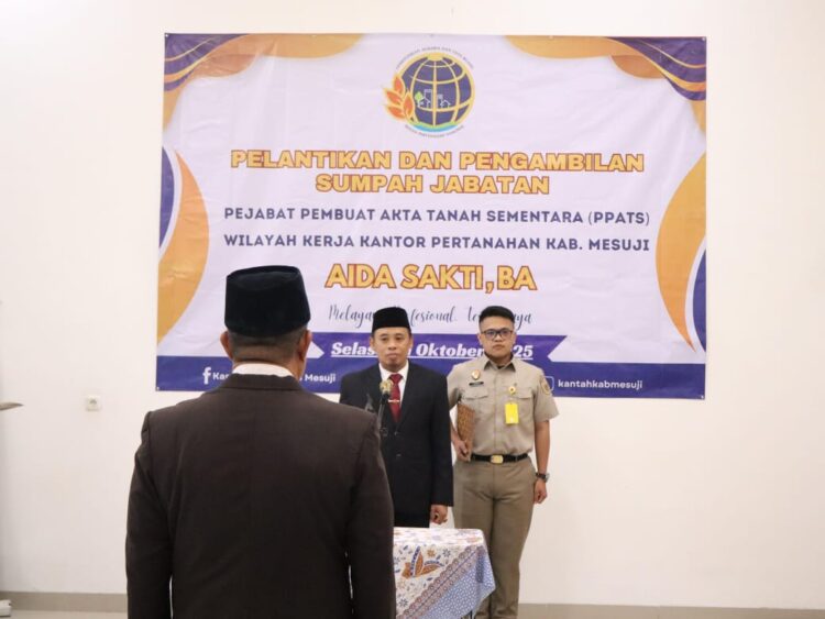 Kakan ATR/BPN Mesuji Lantik Camat Simpang Pematang Sebagai PPATS