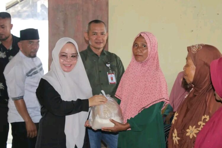 Gelar GPM di Rawajitu Utara, Paket Sembako Murah Ludes di Serbu Masyarakat