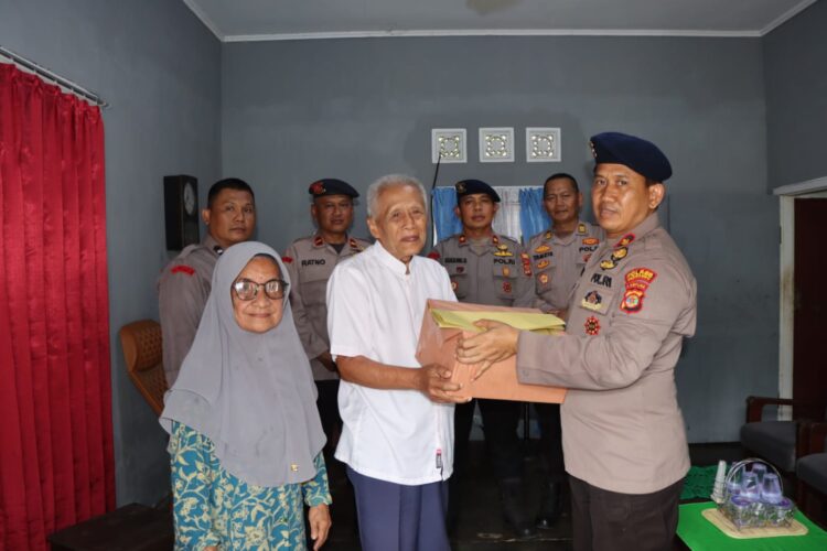 Jelang HUT ke-80 Brimob, Eks Pasukan Brimob Nusantara Polres Pringsewu Gelar Anjangsana ke Sesepuh Brimob