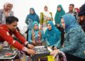 Didaulat Desa Batik, Istri Gubernur Dukung Tiyuh Margomulyo