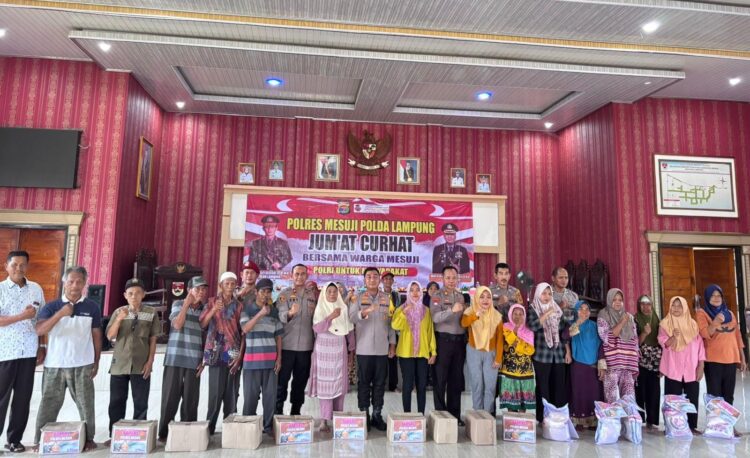 Gelar Jumat Curhat dan Bhakti Kepolisian, Ini Pesan Kapolres Mesuji