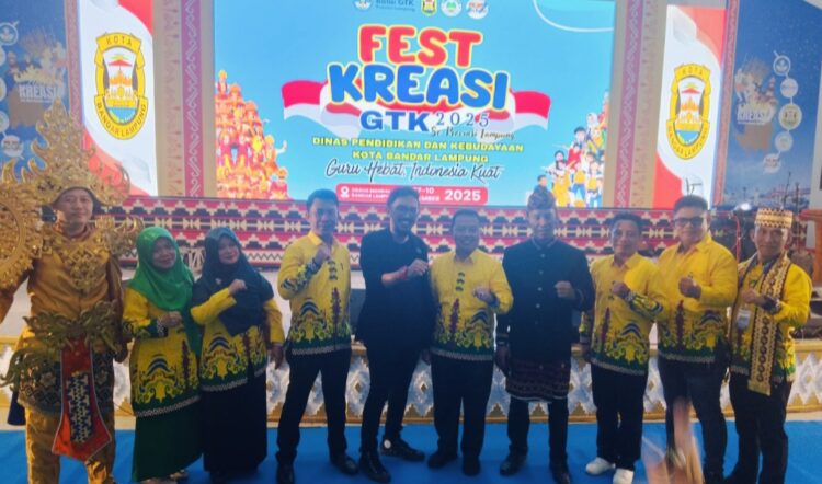 Hi. Sukatno Dampingi Peserta Lampung Utara Ikuti Festival Kreasi Guru SE Lampung