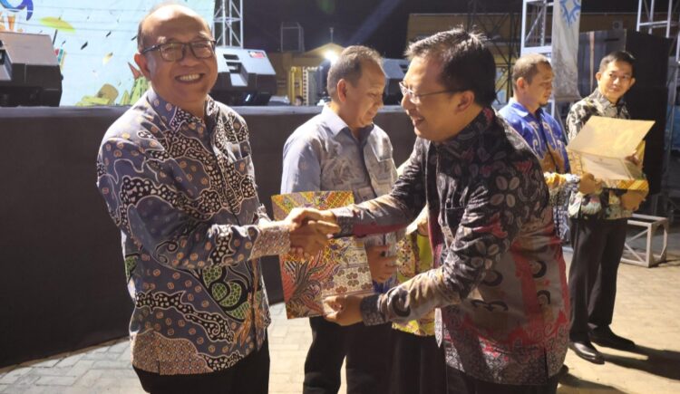Pemkab Lampura Raih Juara 1 Anjungan Terbaik Lampung Fest 2025