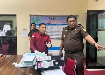 Perkara Korupsi, Rumah Dan Kantor Bapenda di Geledah Kejari pringsewu