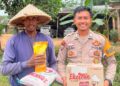 Ramadhan Berbagi, Bhabinkamtibmas Polres Mesuji Bagikan Sembako Ke Warga Kurang Mampu