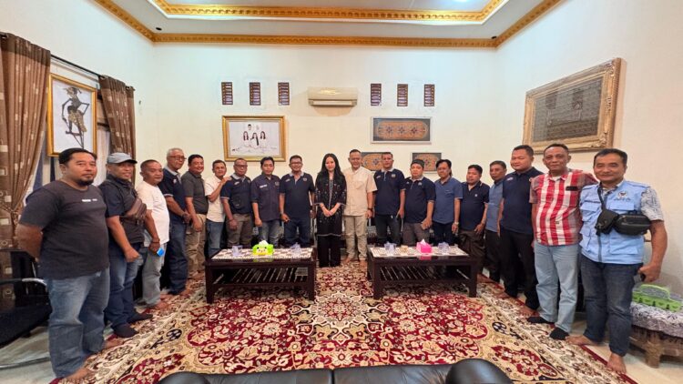 Bincang Jumat Bersama PWI Pringsewu, Anggota DPD RI Almira Nabila Fauzi Soroti Pengawasan Program MBG