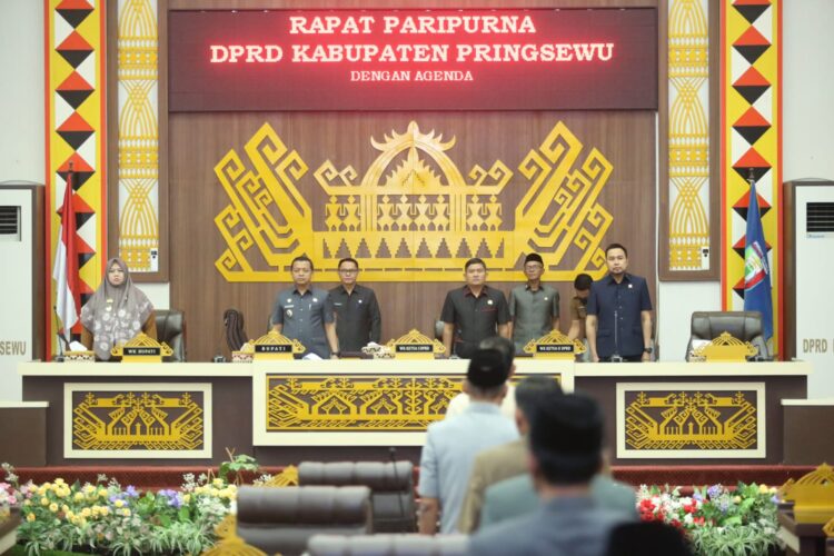 Pemkab Pringsewu Sampaikan Jawaban atas Pandangan Umum Fraksi DPRD Terkait Perubahan SOTK