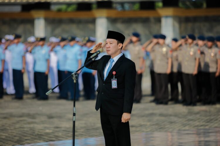 Ziarah dan Tabur Bunga di Taman Makam Pahlawan Warnai Peringatan HUT Lampung ke-62