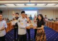 Pemerintah Provinsi Lampung dan Pemerintah Provinsi Jawa Tengah mempertegas komitmen sinergi antarwilayah guna mendorong pertumbuhan ekonomi nasional.