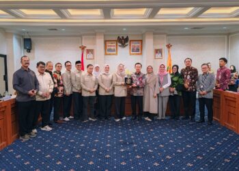 Pemprov Lampung Dorong Transformasi Pendidikan Berbasis Data melalui TKA pada jenjang SMA/SMK/SLB/MA, Komisi X DPR RI Apresiasi Lampung Kembangkan Computer Assisted Test