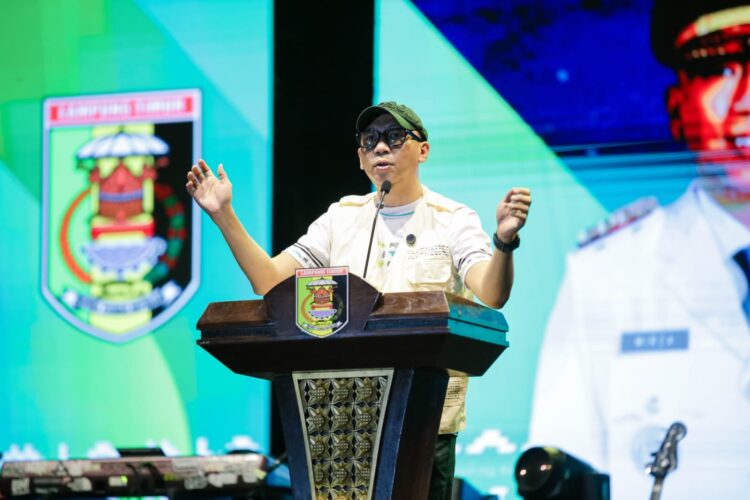 Buka Festival UMKM dan Pasar 1001 Malam di Lampung Timur, Gubernur Rahmat Mirzani Djausal Dorong Kolaborasi Lintas Sektor dalam Pengembangan UMKM agar Naik Kelas dan Berdaya Saing