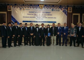 Hadiri Yudisium Fakultas Teknik Unila, Sekdaprov Marindo Kurniawan Motivasi para Lulusan Tingkatkan Keterampilan, Daya Saing, dan Inovasi untuk Merebut Momentum Penting Bonus Demografi